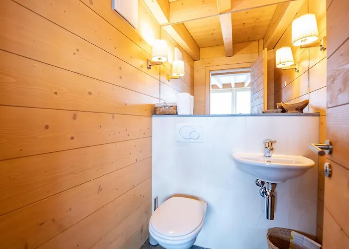 Chesa Crusch 7 By Interhome *