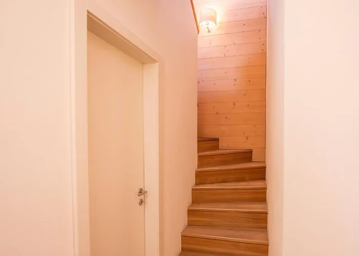 Chesa Crusch 7 By Interhome *